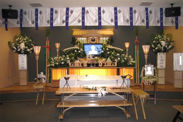 神道のお葬式にも対応しています。糸島葬儀の羅漢